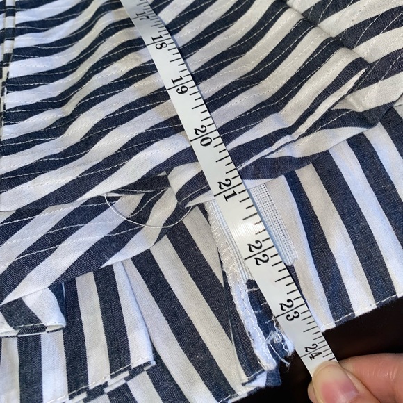 COPY - Chicwish size Small L/S blouse striped - Picture 5 of 7